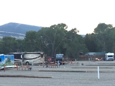 Welcome to Windhaven RV Resort in Dubois, Wyoming — Open Year-Round 58 Windhaven RV campsites with picnic tables and fire rings